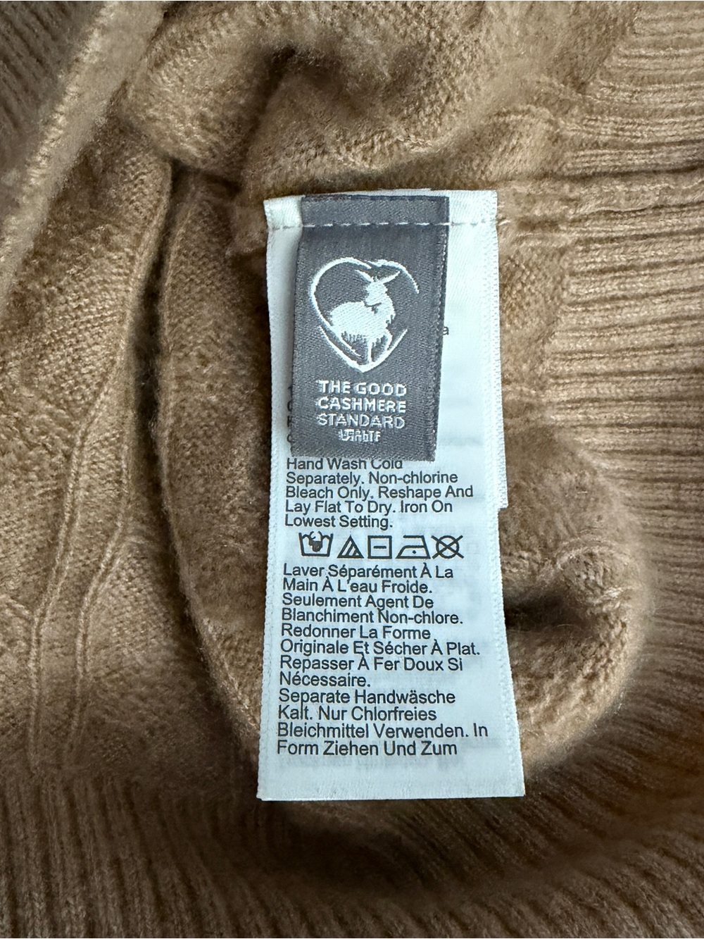 NWT$158 J. Crew 💯 Cashmere Shrunken Cable-Knit V-Neck Cardigan, M, Medium - Picture 5 of 7